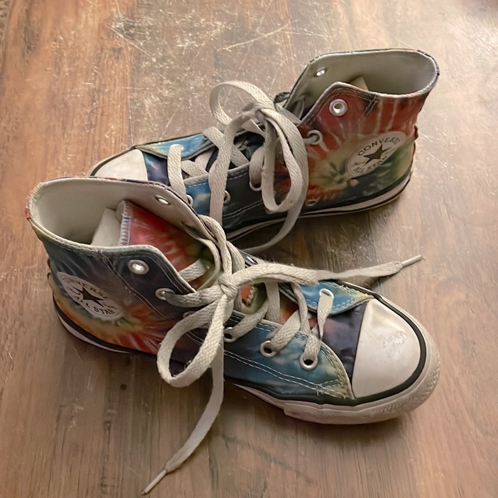 Kids Tie Dye Converse